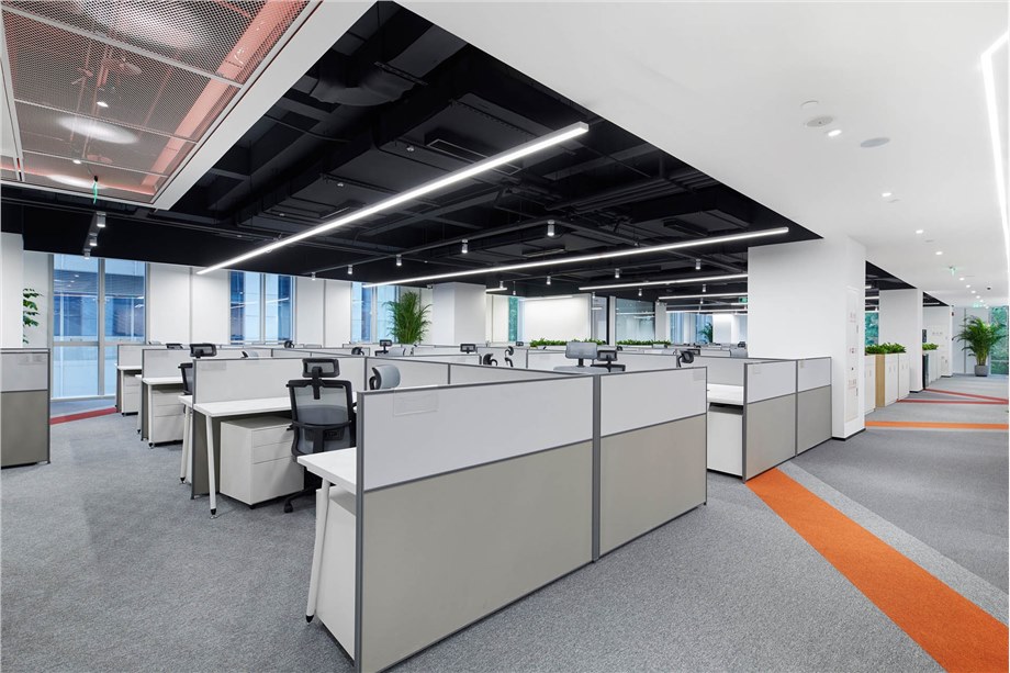 內(nèi)斂、克制、冷靜的辦公